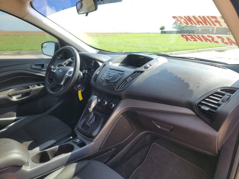 2016 Ford Escape S