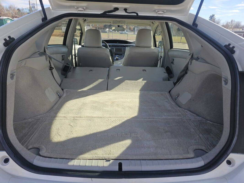 2012 Toyota Prius Two