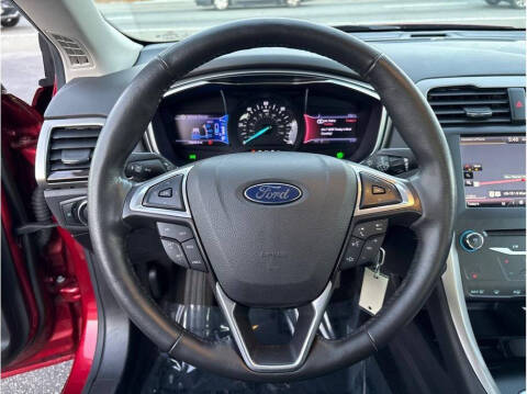 2013 Ford Fusion Hybrid SE