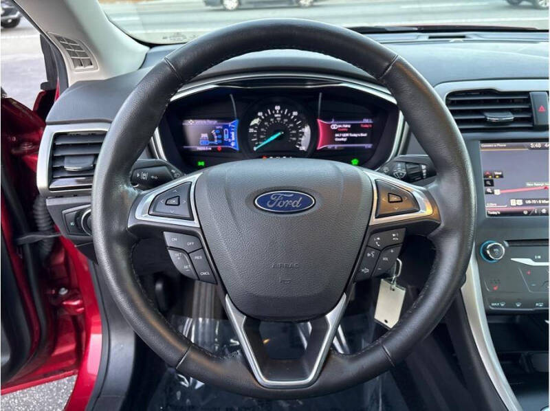 2013 Ford Fusion Hybrid SE