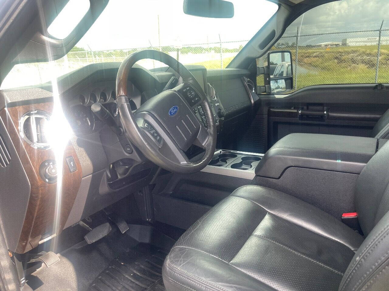 2016 Ford F-250 Pickup - $29,900