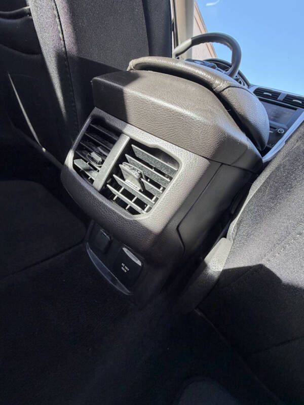 2013 Ford Fusion Hybrid SE