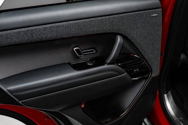 2024 Land Rover Range Rover Sport P360 SE