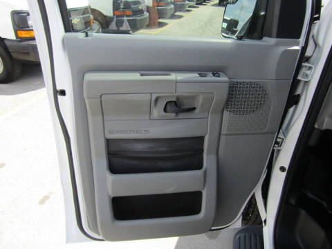 2012 Ford E-Series E-350 SD XL
