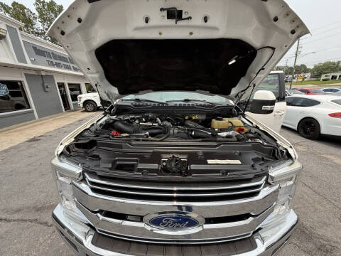 2017 Ford F-350 Super Duty Lariat