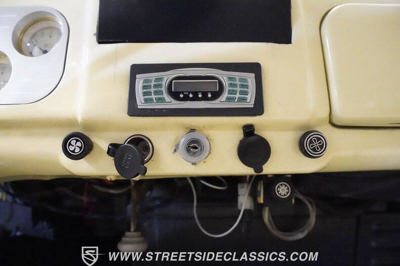 1938 Chevrolet Master Deluxe