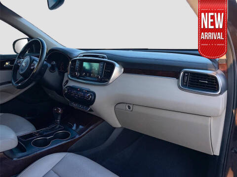 2018 Kia Sorento EX V6