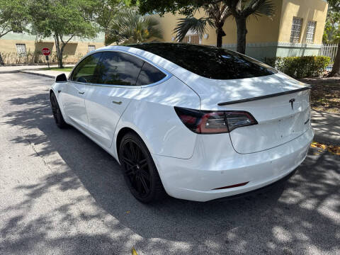 2018 Tesla Model 3 Performance