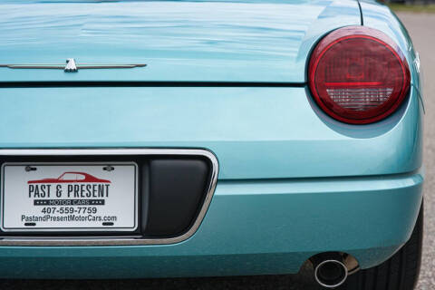 2002 Ford Thunderbird Deluxe