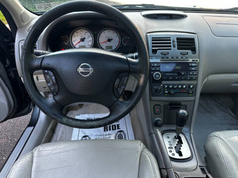 2003 Nissan Maxima SE