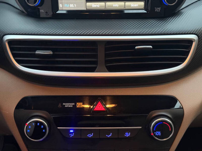 2021 Hyundai Tucson SE