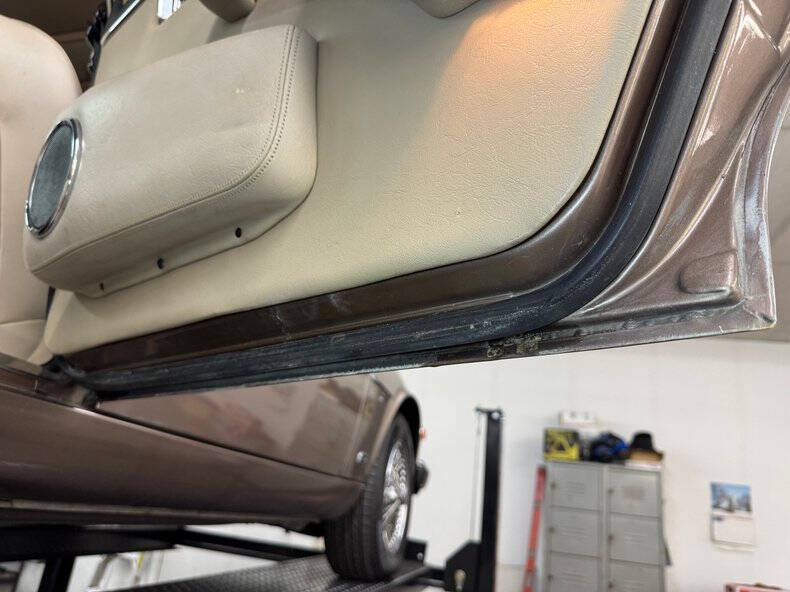 1986 Jaguar XJ-Series XJ6 Vanden Plas