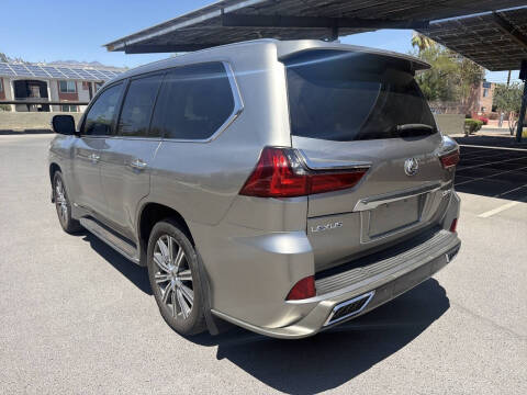 2016 Lexus LX 570