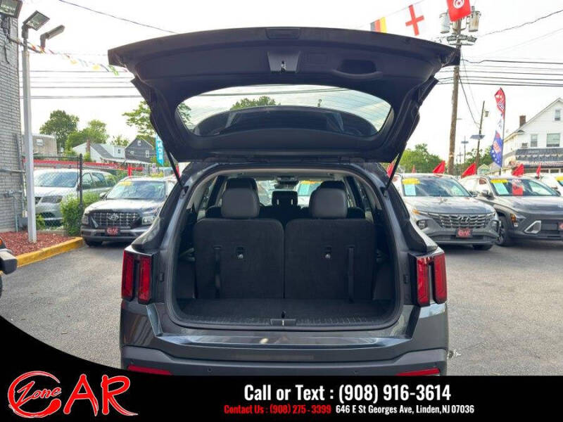 2024 Kia Sorento S
