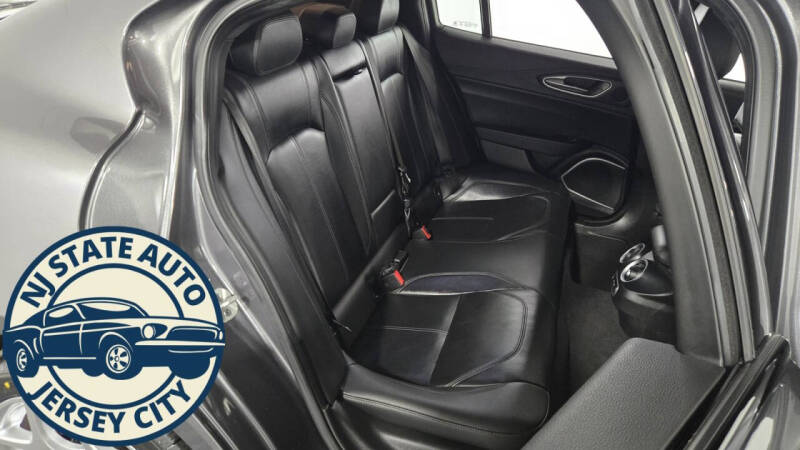 2022 Alfa Romeo Giulia Ti