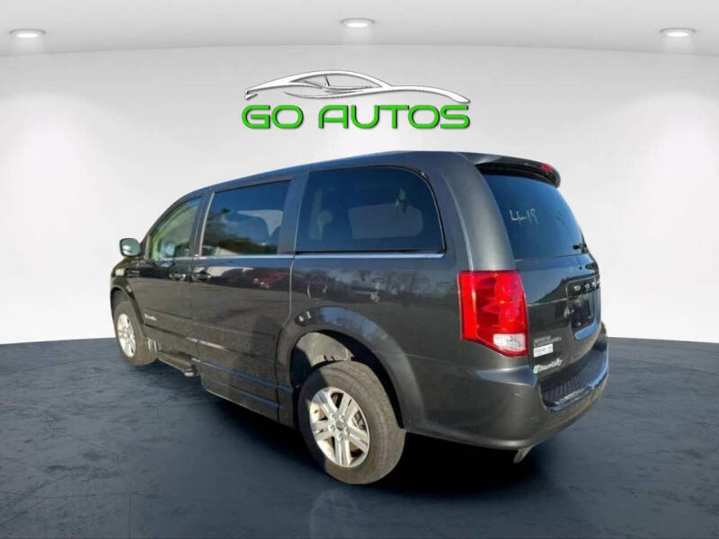 2012 Dodge Grand Caravan Crew