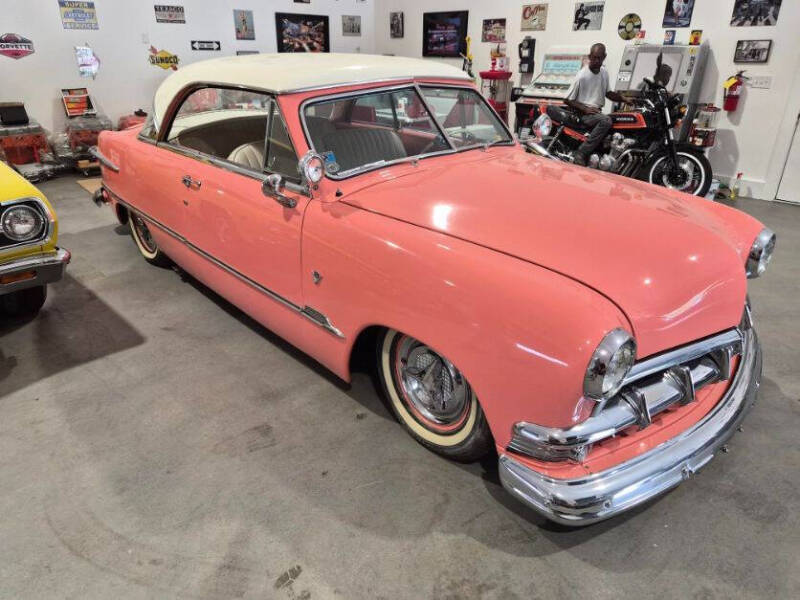 1951 Ford Crown Victoria