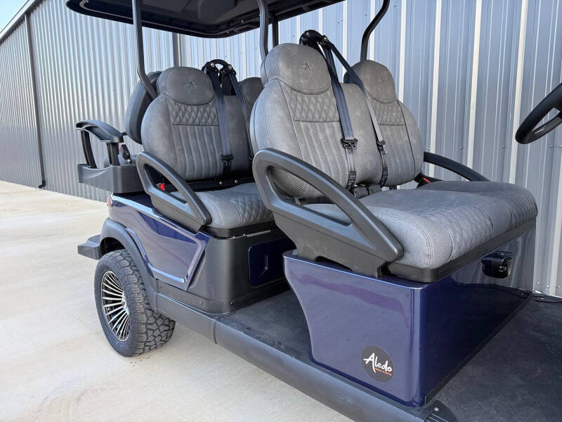 2026 Atlas 6 Passenger Lifted