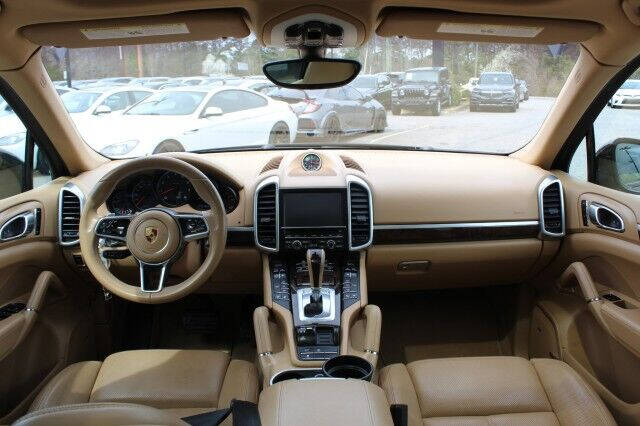 2016 Porsche Cayenne