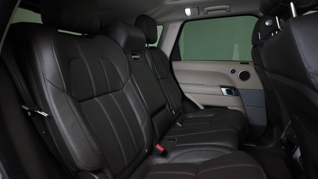 2015 Land Rover Range Rover Sport 41