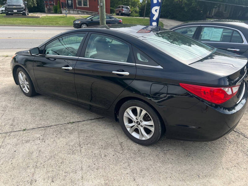2011 Hyundai Sonata SE