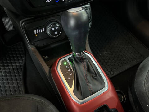 2020 Jeep Renegade Trailhawk