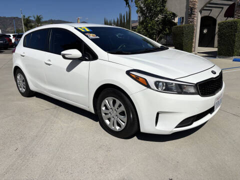 2017 Kia Forte5 LX