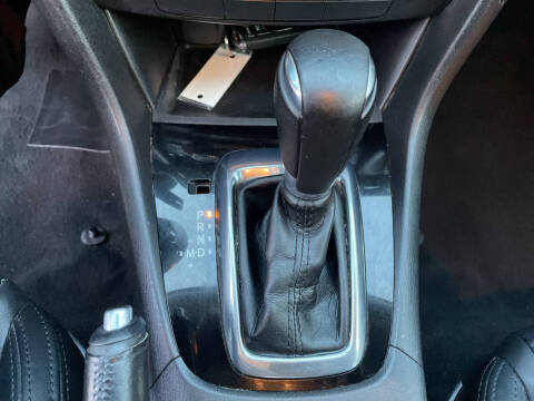 2015 Mazda MAZDA6 i Touring