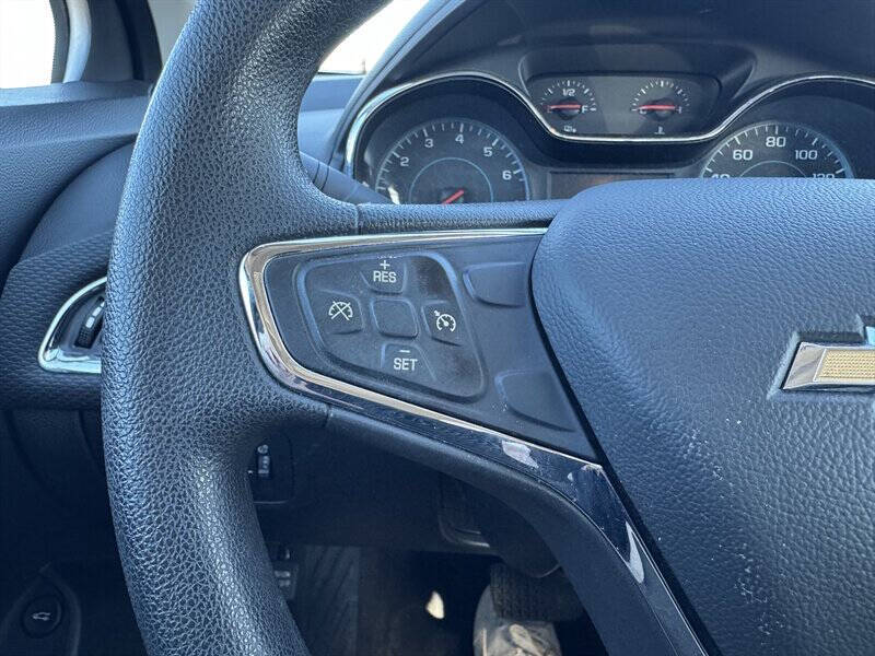 2018 Chevrolet Cruze LS Auto