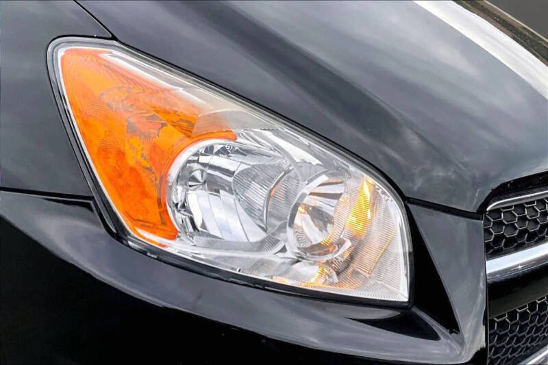 2011 Toyota RAV4 Limited