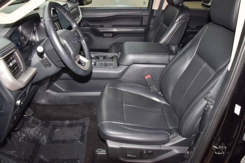 2022 Ford Expedition XLT