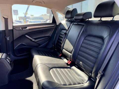 2016 Volkswagen Passat