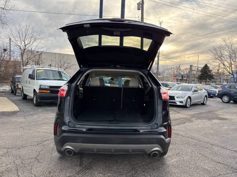 2019 Ford Edge Titanium