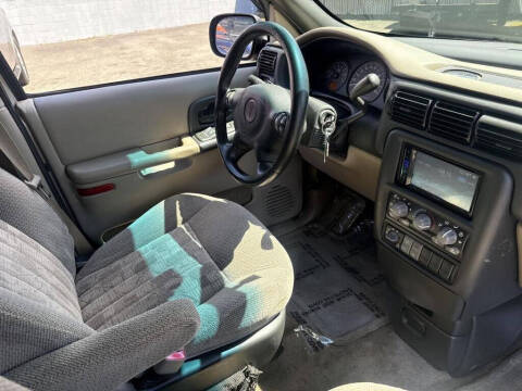 2003 Pontiac Montana