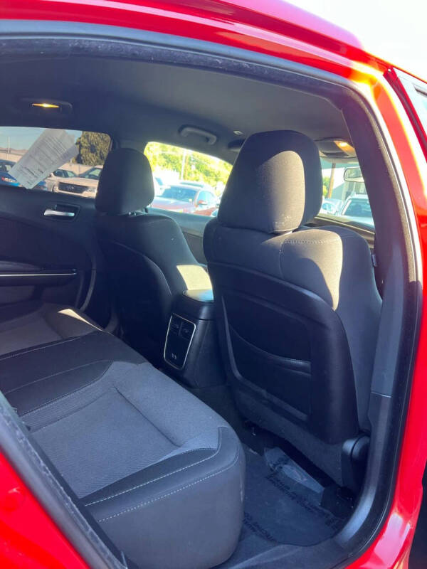 2019 Dodge Charger SXT