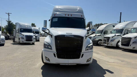 2023 Freightliner Cascadia