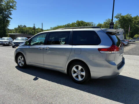 2011 Toyota Sienna