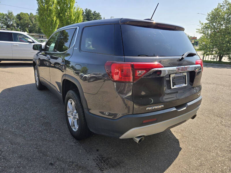 2019 GMC Acadia SLE-1
