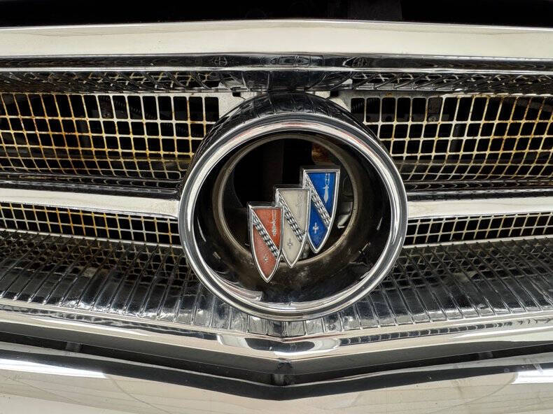 1963 Buick Wildcat