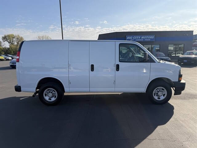 2021 Chevrolet Express 2500