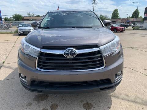 2016 Toyota Highlander for sale at Minuteman Auto Sales in Saint Paul MN