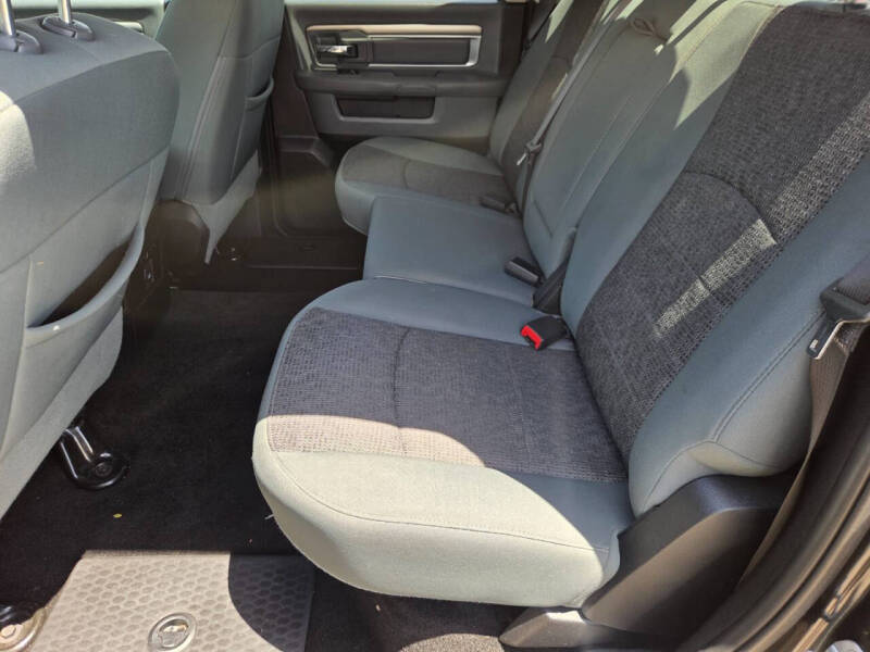 2015 RAM 1500 SLT