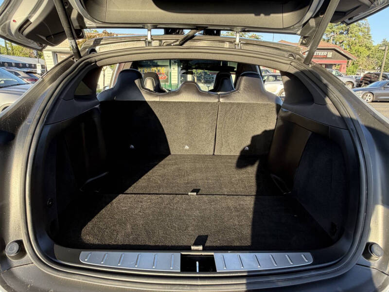 2017 Tesla Model X 75D