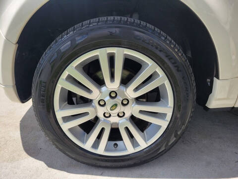 2009 Land Rover LR2 HSE