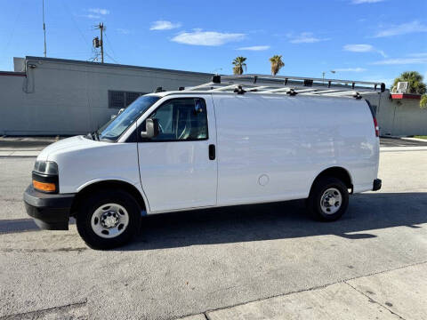 2021 Chevrolet Express 2500