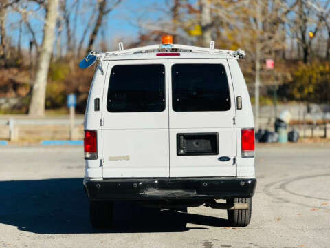 2014 Ford E-Series E-250