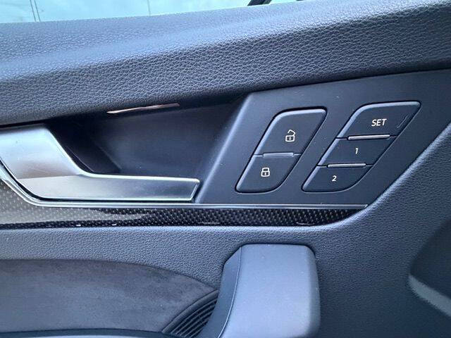 2019 Audi SQ5 3.0T quattro Premium Plus