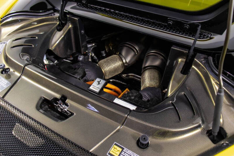 2023 Ferrari 296 GTS