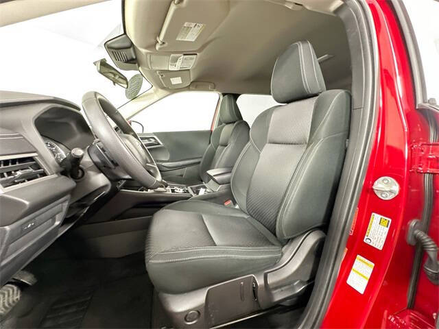 2022 Mitsubishi Outlander ES