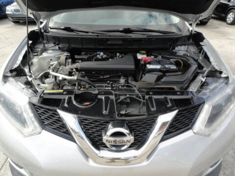 2015 Nissan Rogue SV